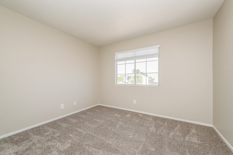 2,195/Mo, 2205 Royal Caribbean Ave North Las Vegas, NV 89031 Bedroom View