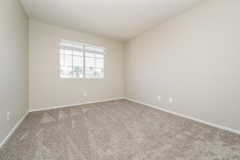 2,195/Mo, 2205 Royal Caribbean Ave North Las Vegas, NV 89031 Bedroom View 2