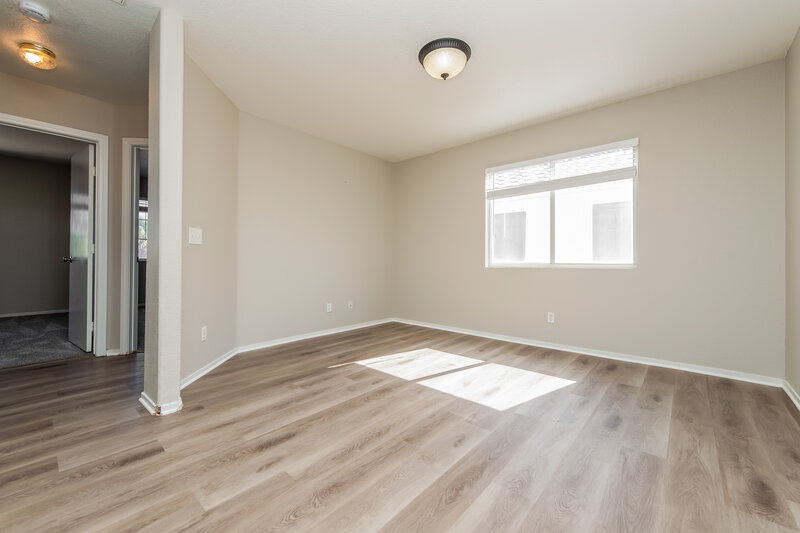 2,195/Mo, 2205 Royal Caribbean Ave North Las Vegas, NV 89031 Loft View