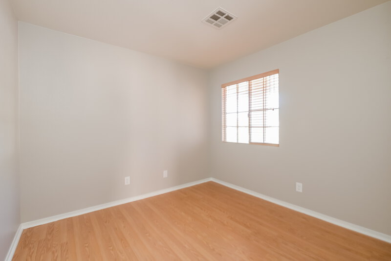 2,025/Mo, 127 Montesol Dr Henderson, NV 89012 Bedroom View 2