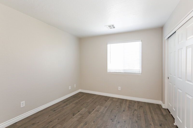 2,255/Mo, 7113 Mercurio Ave Las Vegas, NV 89131 Misc View 13