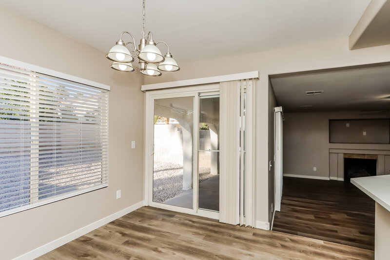2,345/Mo, 951 Ostrich Fern Ct Las Vegas, NV 89183 Dining Room View