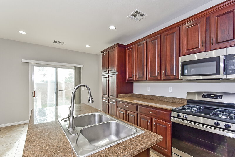 2,245/Mo, 7620 Ambersnail St Las Vegas, NV 89139 Misc View 4