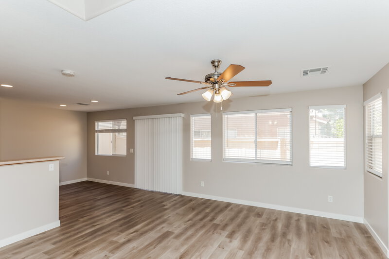 1,990/Mo, 979 Monte de Oro Ave Las Vegas, NV 89183 Living Room View