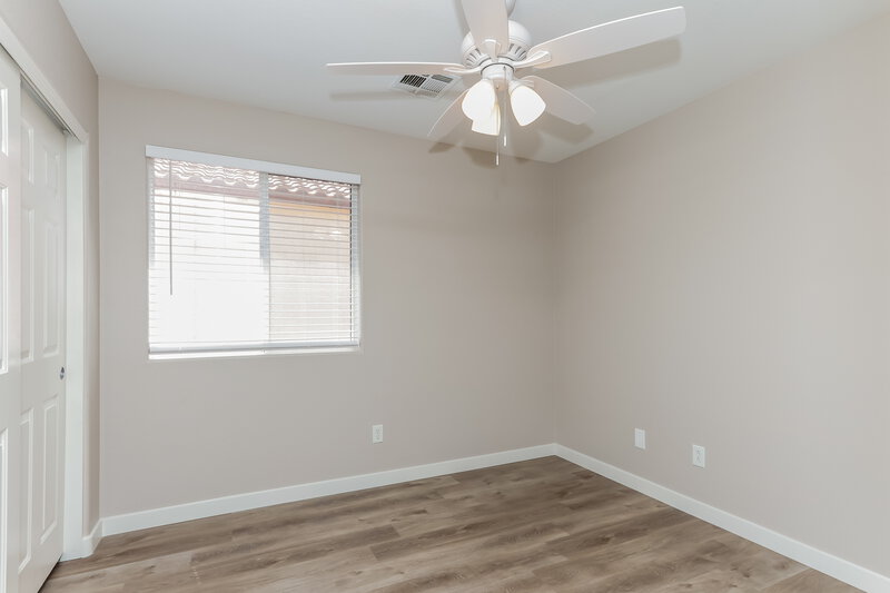 1,990/Mo, 979 Monte de Oro Ave Las Vegas, NV 89183 Bedroom View 2