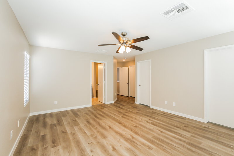 3,610/Mo, 5308 Welch Valley Ave Las Vegas, NV 89131 Main Bedroom View 2