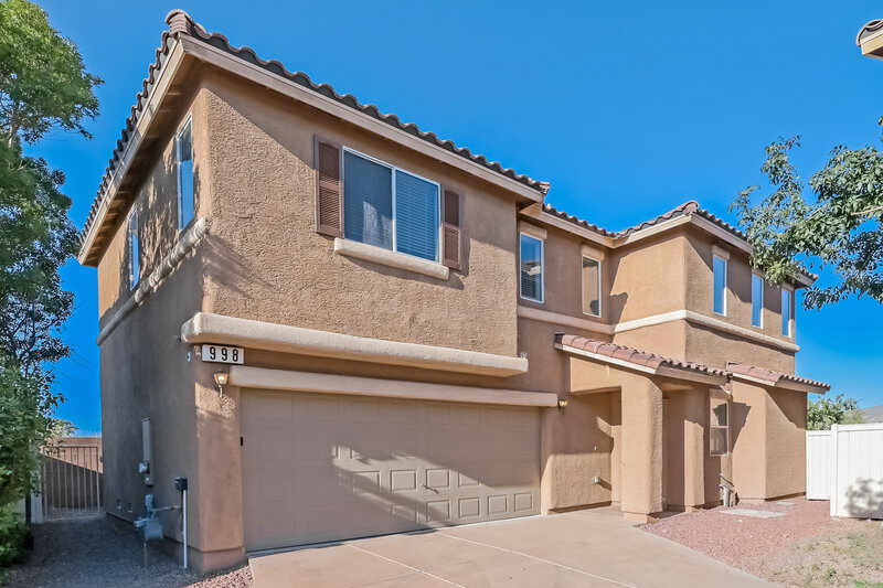2,110/Mo, 998 Alfonso Ave Henderson, NV 89015 External View