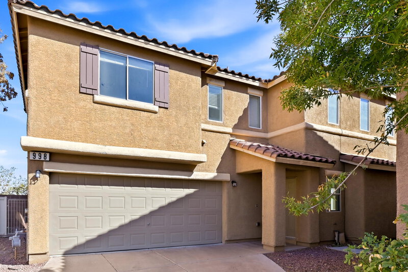 2,005/Mo, 998 Alfonso Ave Henderson, NV 89015 External View