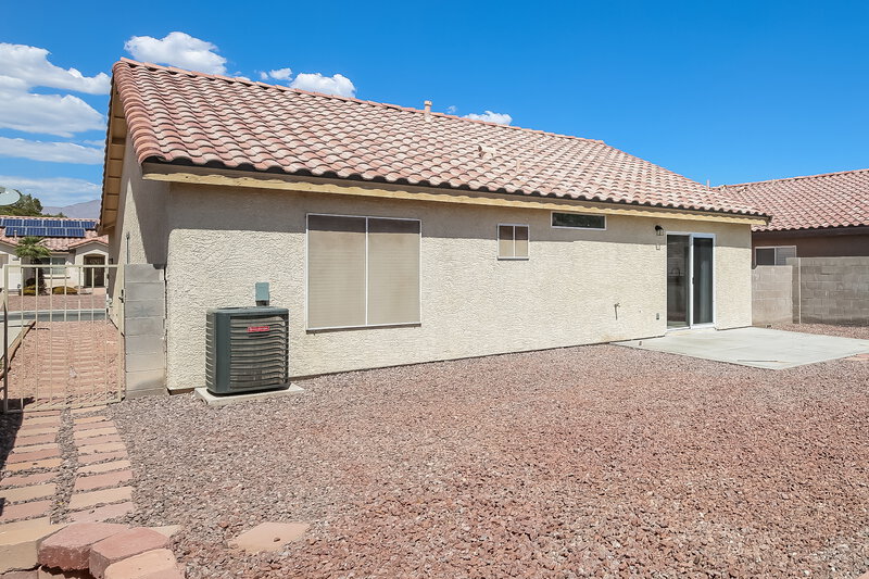 1,995/Mo, 4421 Ivory Jade Ave North Las Vegas, NV 89031 Rear View