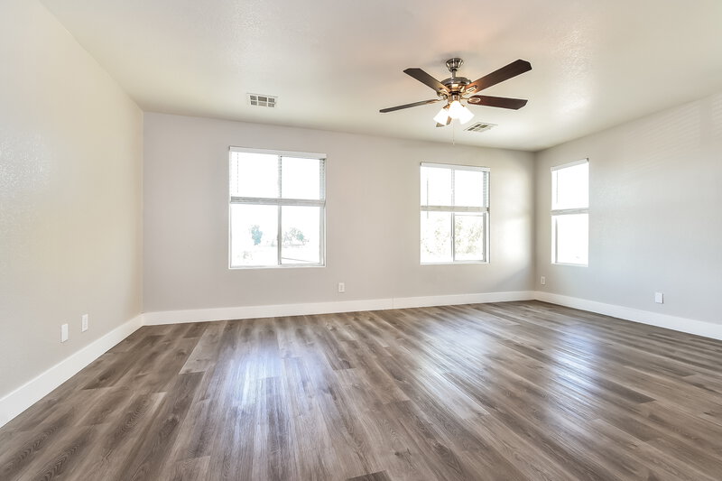 2,340/Mo, 8320 Jo Marcy Dr Las Vegas, NV 89131 Main Bedroom View
