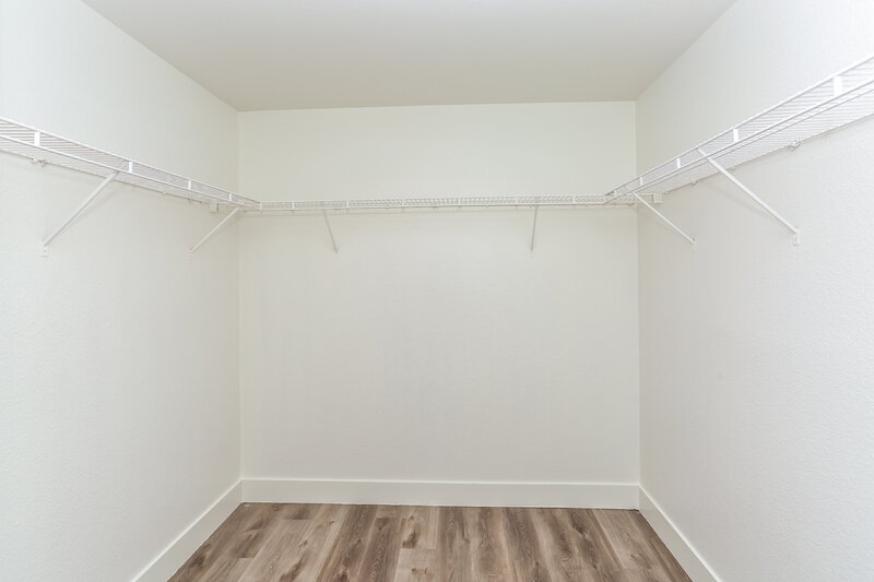 2,415/Mo, 8320 Jo Marcy Dr Las Vegas, NV 89131 Walk In Closet View
