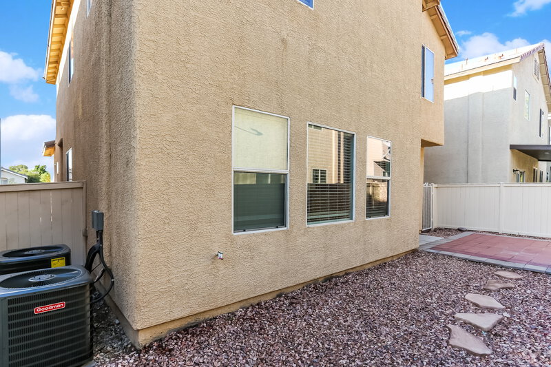 2,415/Mo, 8320 Jo Marcy Dr Las Vegas, NV 89131 Rear View