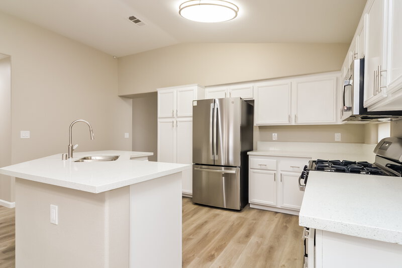 2,255/Mo, 1563 Tangerine Rose Dr Las Vegas, NV 89142 Kitchen View