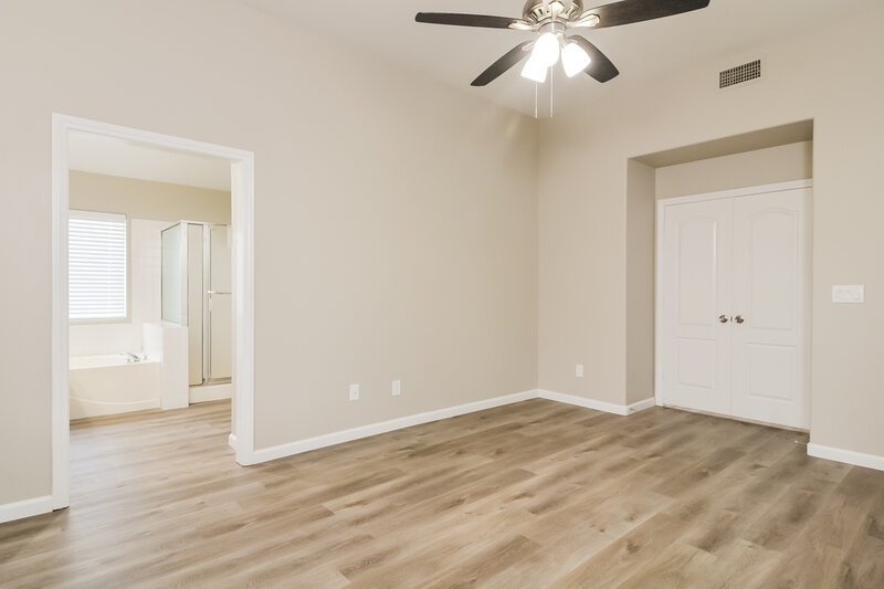 2,255/Mo, 1563 Tangerine Rose Dr Las Vegas, NV 89142 Main Bedroom View 2