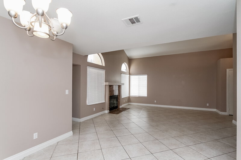 2,585/Mo, 60 Fantasia Ln Henderson, NV 89074 Dining Room View