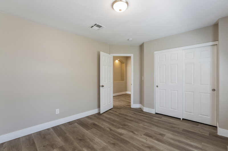 3,990/Mo, 3334 Syvella Ct Las Vegas, NV 89117 Bedroom View