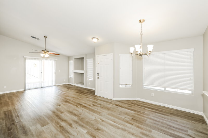 1,795/Mo, 8100 Pursuit Ct Las Vegas, NV 89131 Dining Room View