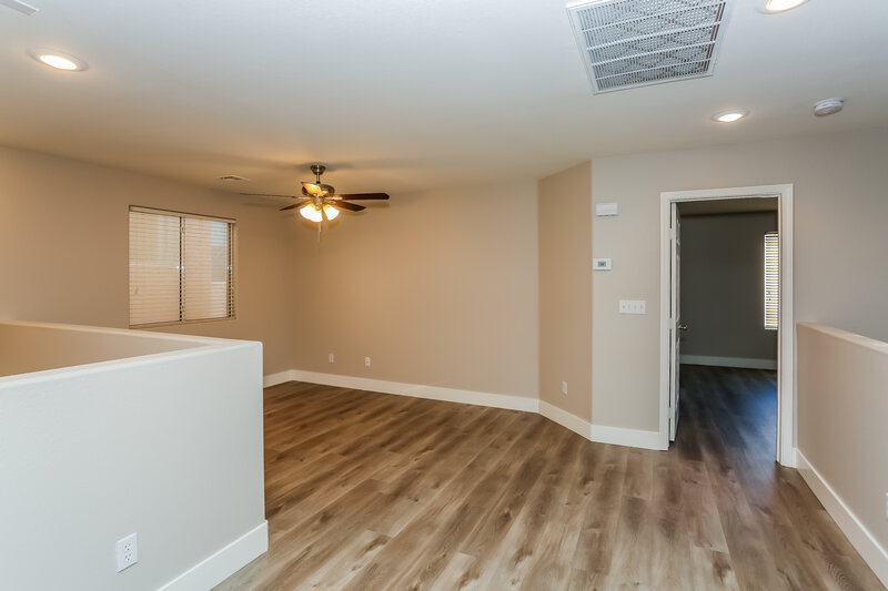 2,055/Mo, 9514 Grandview Spring Ave Las Vegas, NV 89166 Loft View