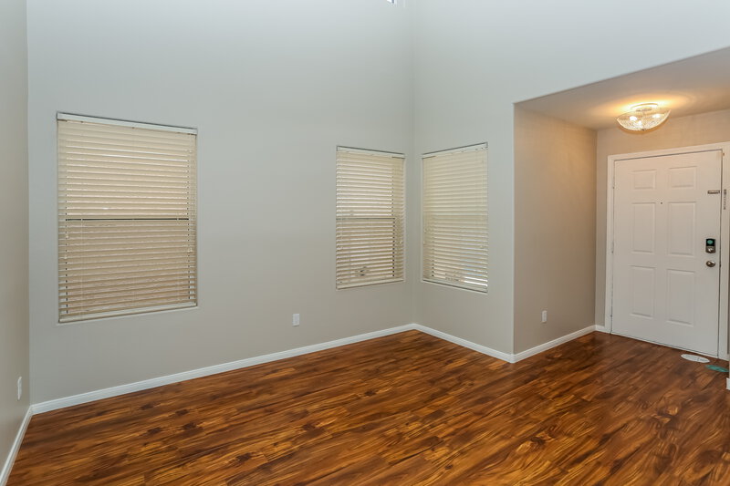 2,055/Mo, 9514 Grandview Spring Ave Las Vegas, NV 89166 Bedroom View 3