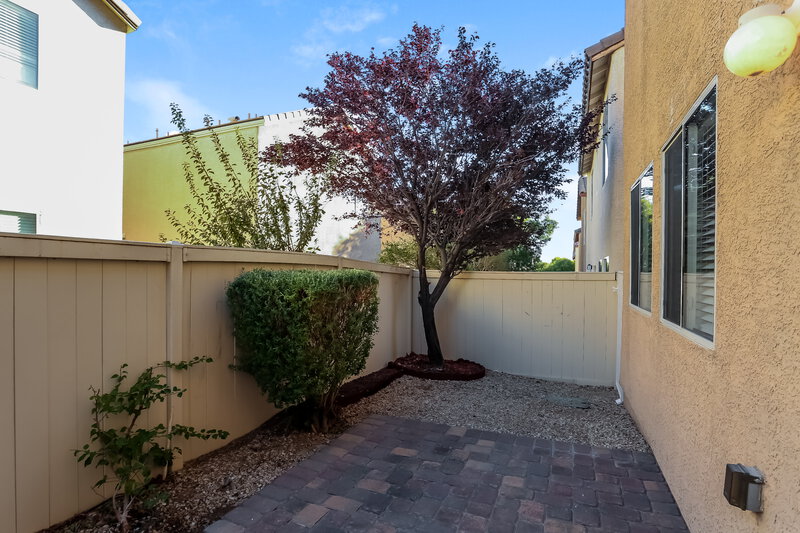 2,055/Mo, 9514 Grandview Spring Ave Las Vegas, NV 89166 Rear View
