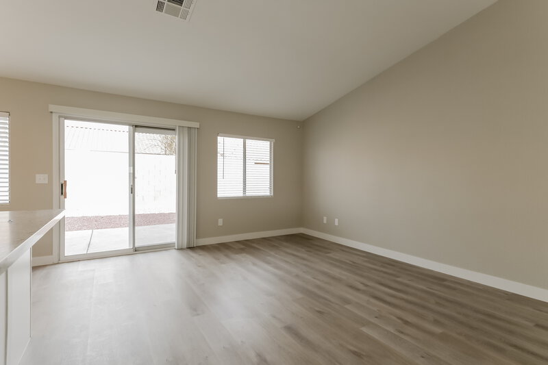 2,265/Mo, 1212 Autumn Ridge Cir North Las Vegas, NV 89031 Dining Room View