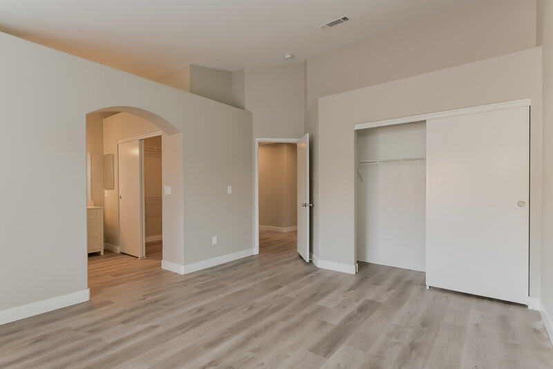 2,265/Mo, 1212 Autumn Ridge Cir North Las Vegas, NV 89031 Main Bedroom View 2