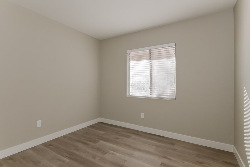 2,265/Mo, 1212 Autumn Ridge Cir North Las Vegas, NV 89031 Bedroom View 3