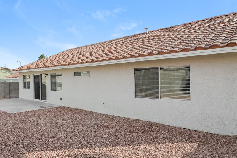 2,265/Mo, 1212 Autumn Ridge Cir North Las Vegas, NV 89031 Rear View 2