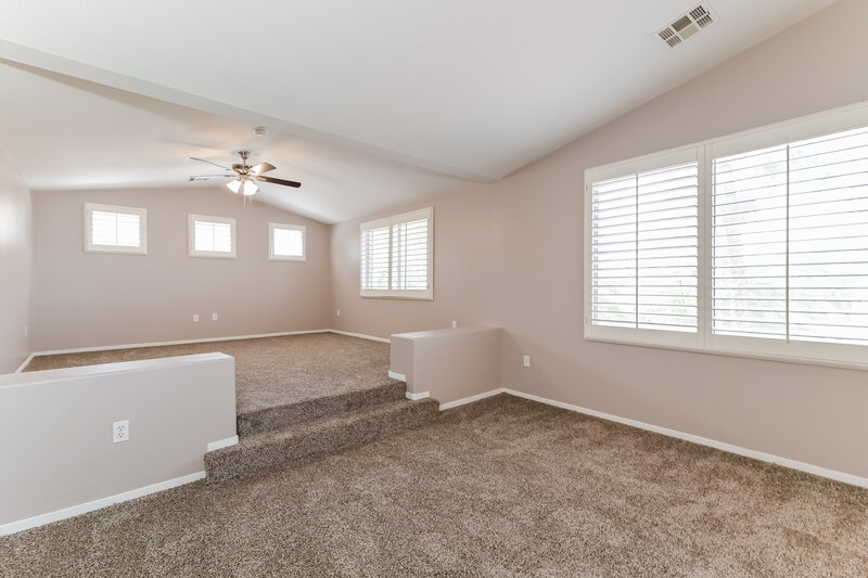 2,185/Mo, 2562 Williamsburg St Henderson, NV 89052 Main Bedroom View