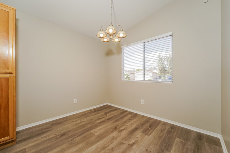 1,995/Mo, 4833 River Splash Ave Las Vegas, NV 89131 Dining Room View