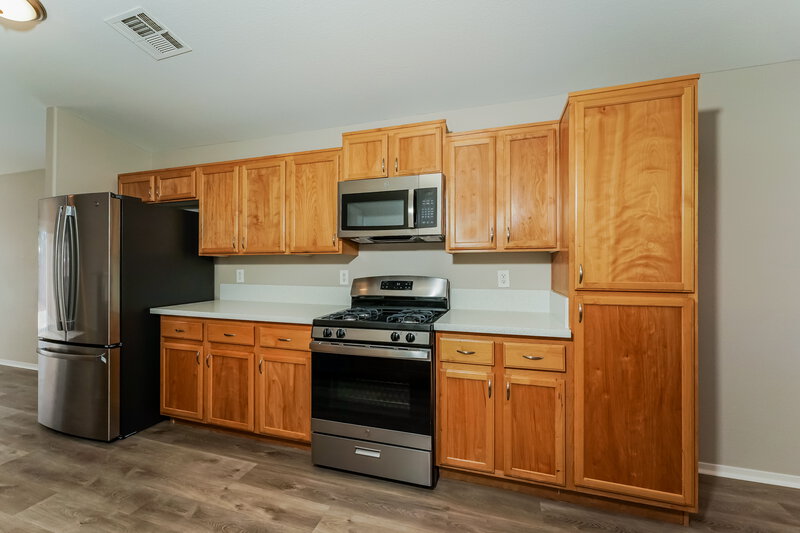 1,995/Mo, 4833 River Splash Ave Las Vegas, NV 89131 Kitchen View 2