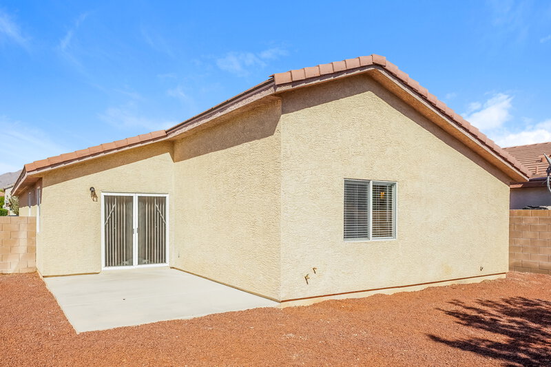 1,995/Mo, 4833 River Splash Ave Las Vegas, NV 89131 Rear View