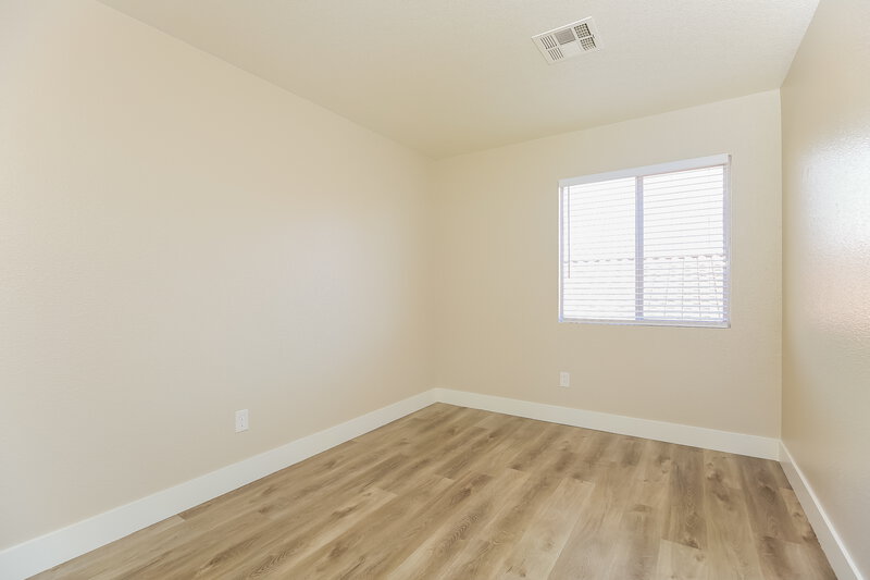 2,195/Mo, 7933 Hollow Pine St Las Vegas, NV 89143 Bedroom View