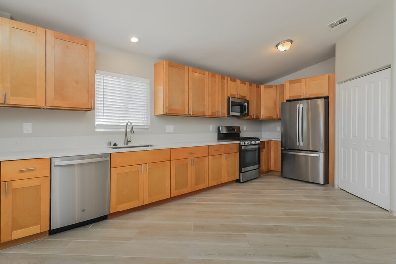 3,210/Mo, 1342 Dusty Sage Ct Henderson, NV 89014 Kitchen View