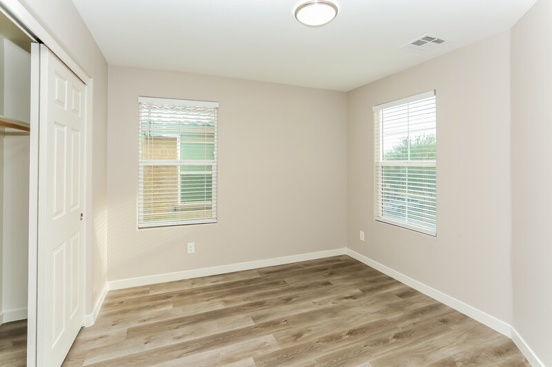 2,290/Mo, 7703 Ashby Gate St Las Vegas, NV 89166 Bedroom View