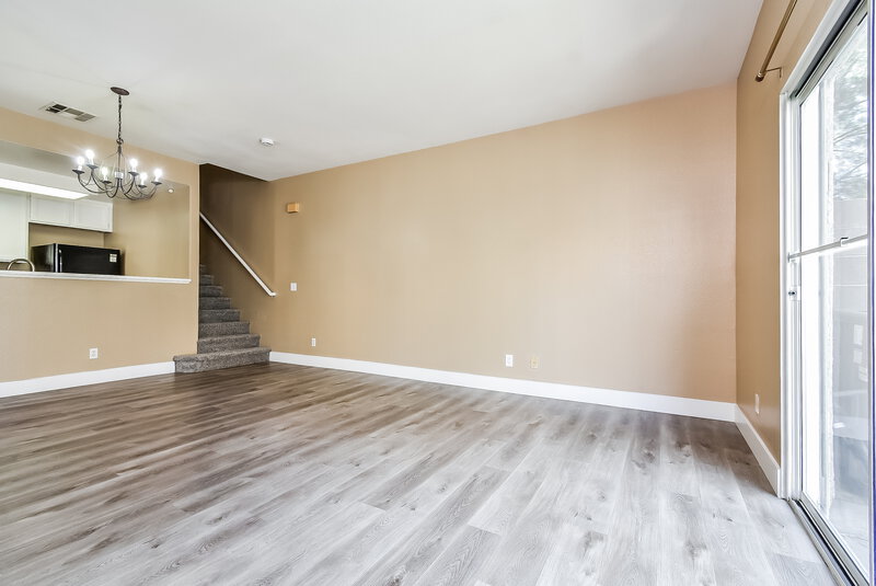 1,875/Mo, 1449 Morro Creek St Las Vegas, NV 89128 Living Room View 2