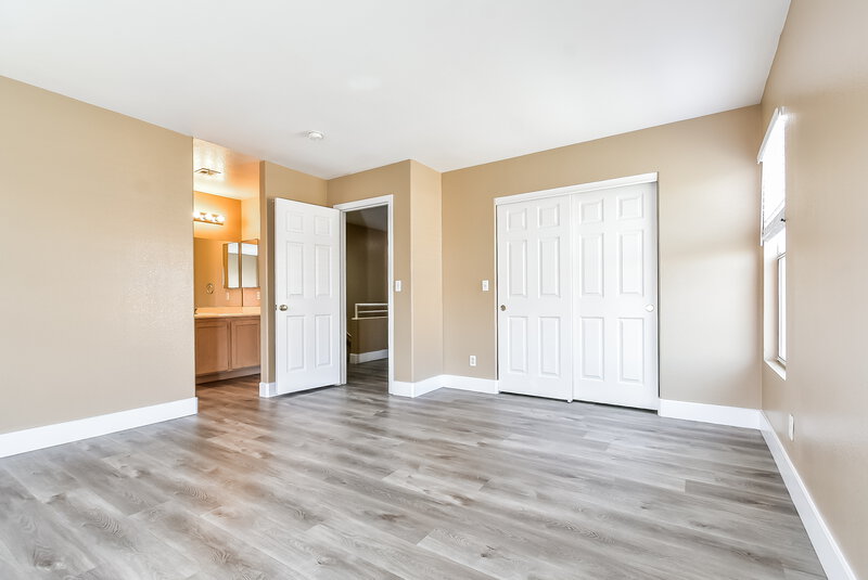 1,875/Mo, 1449 Morro Creek St Las Vegas, NV 89128 Main Bedroom View 2