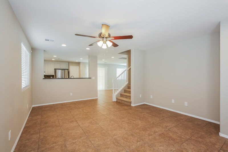 2,245/Mo, 8300 Wildwood Glen Dr Las Vegas, NV 89131 Living Room View 3