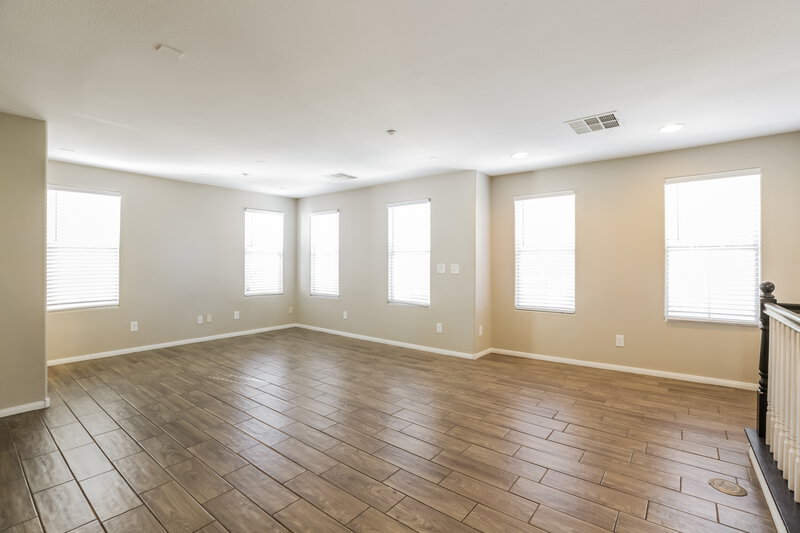 1,990/Mo, 4773 Longstock Ct Las Vegas, NV 89130 Living Room View