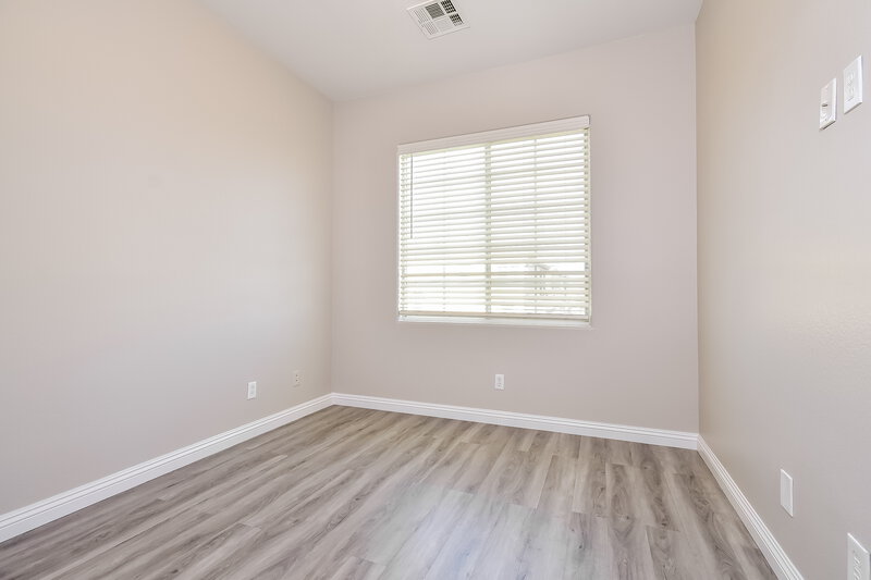 2,335/Mo, 4967 Silent Valley Ave Las Vegas, NV 89139 Bedroom View 2