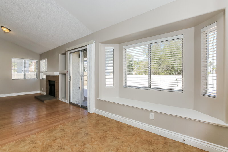 2,370/Mo, 7336 Atwood Ave Las Vegas, NV 89129 Misc View 2