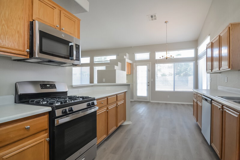 3,780/Mo, 698 Senator Ct Henderson, NV 89015 Kitchen View