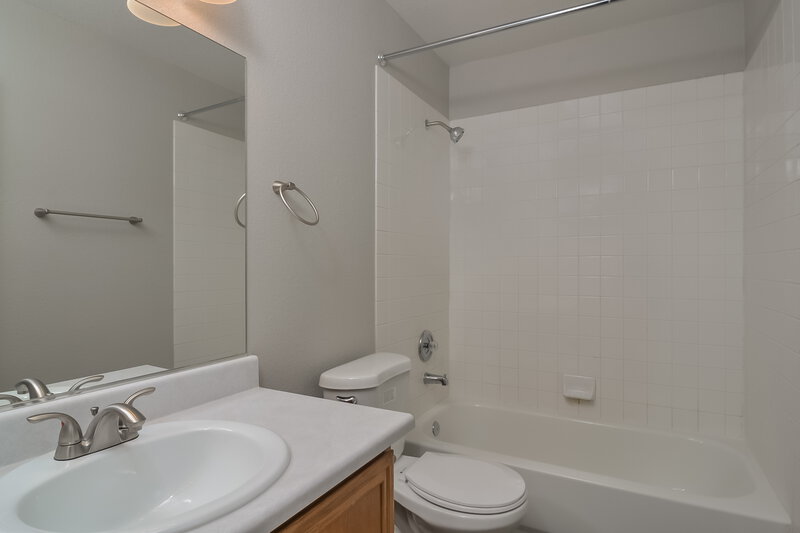 3,780/Mo, 698 Senator Ct Henderson, NV 89015 Bathroom View