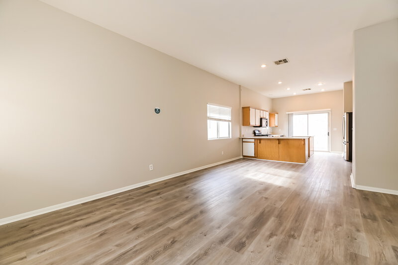 1,640/Mo, 2037 Jesse Scott St Las Vegas, NV 89106 Living Room View 3