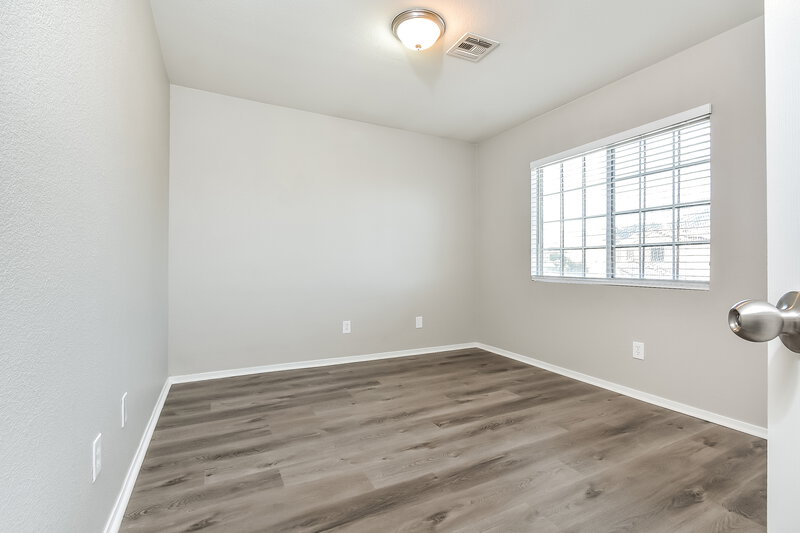 1,905/Mo, 2458 Wrangler Walsh Ln Henderson, NV 89002 Bedroom View 2