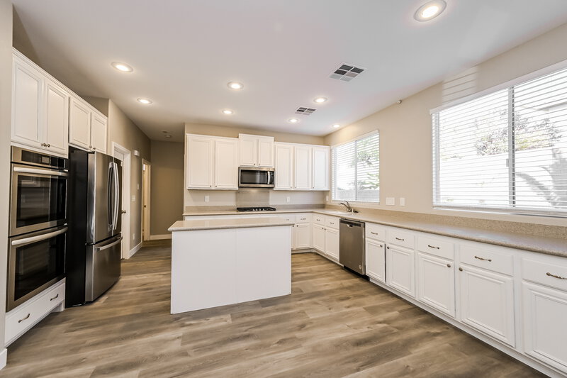 3,130/Mo, 11022 Onslow Ct Las Vegas, NV 89135 Kitchen View