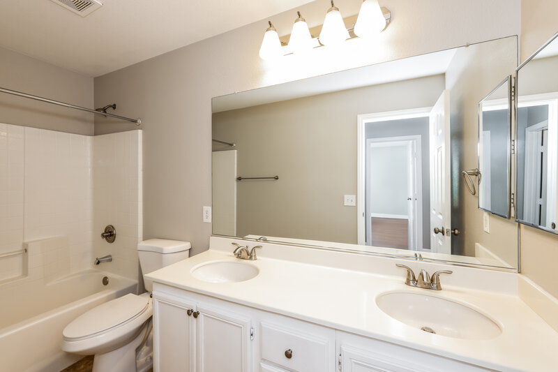 3,315/Mo, 3398 Jasmine Vine Ct Las Vegas, NV 89135 Bathroom View