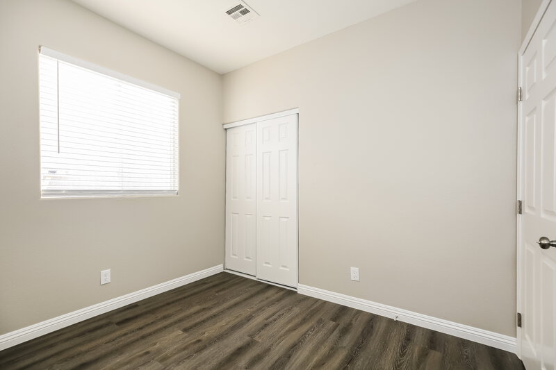 2,085/Mo, 9878 Mackovski Ct Las Vegas, NV 89148 Bedroom View 2