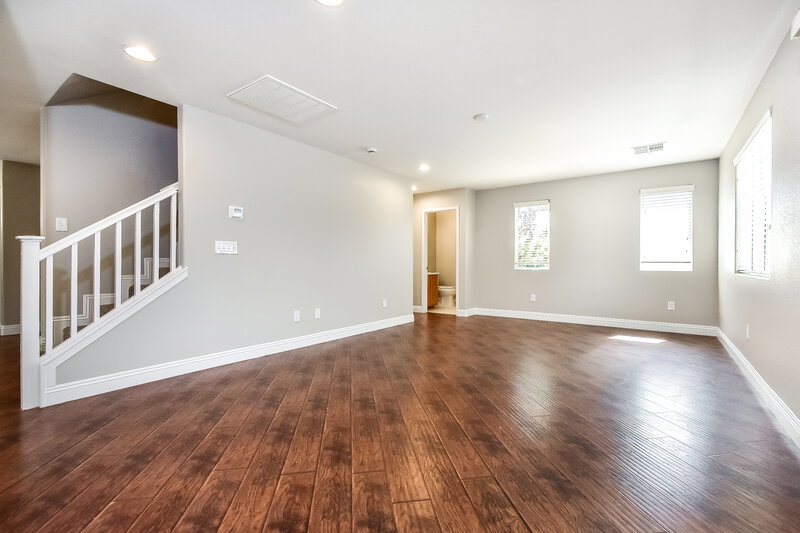 2,585/Mo, 3901 Bayamon St Las Vegas, NV 89129 Dining Room View