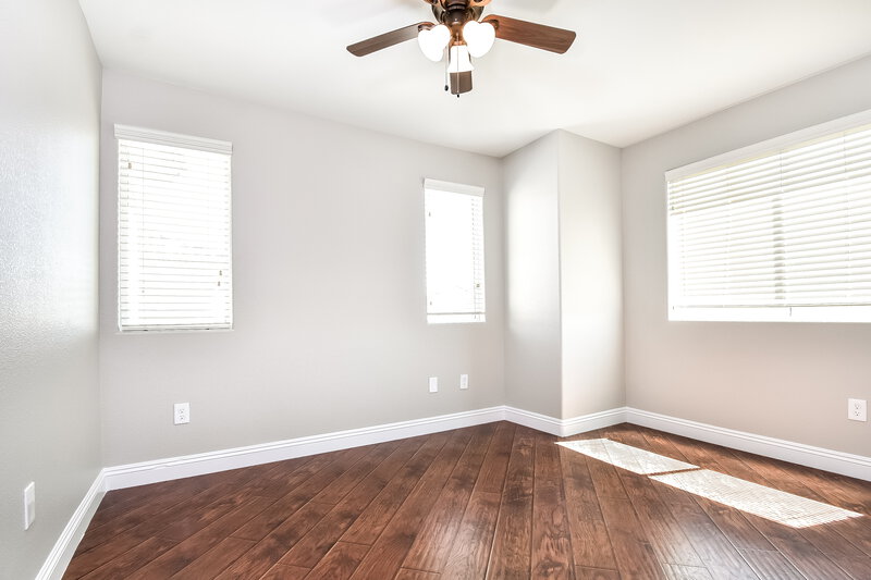 2,585/Mo, 3901 Bayamon St Las Vegas, NV 89129 Bedroom View
